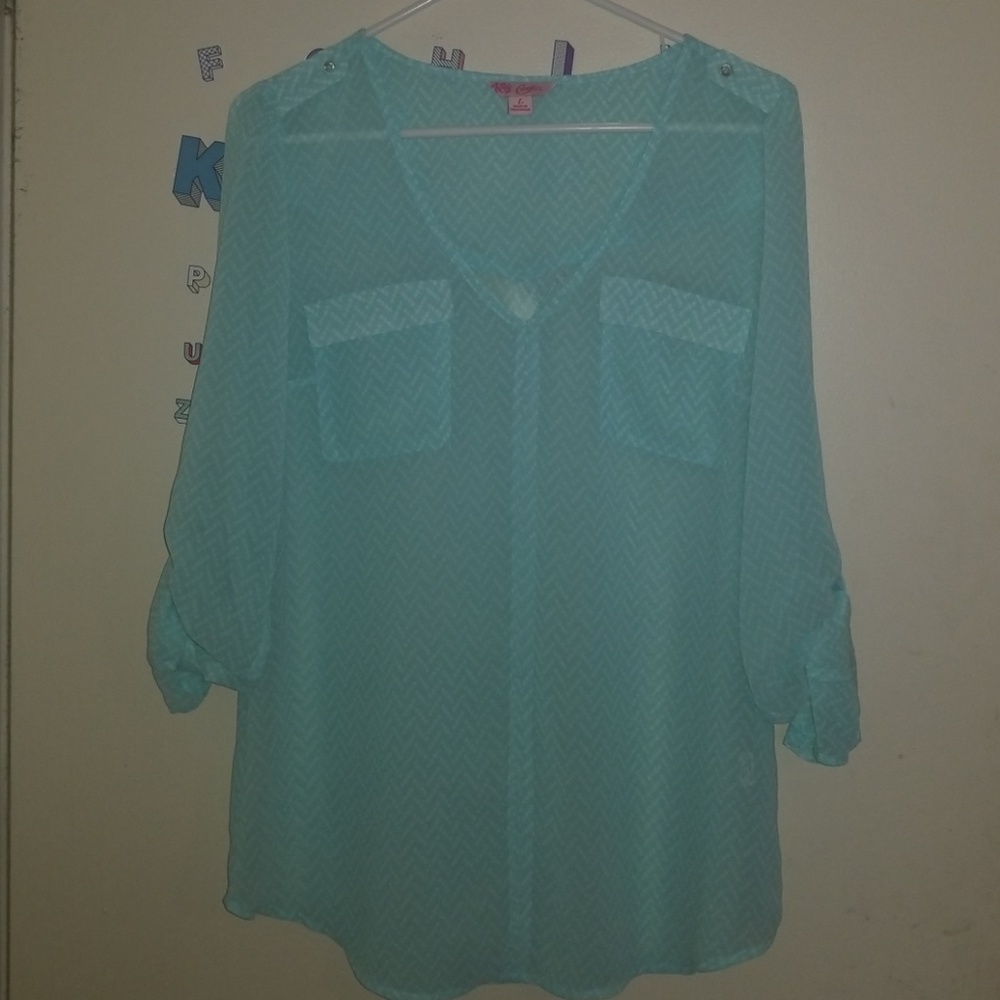 Long sleeves top